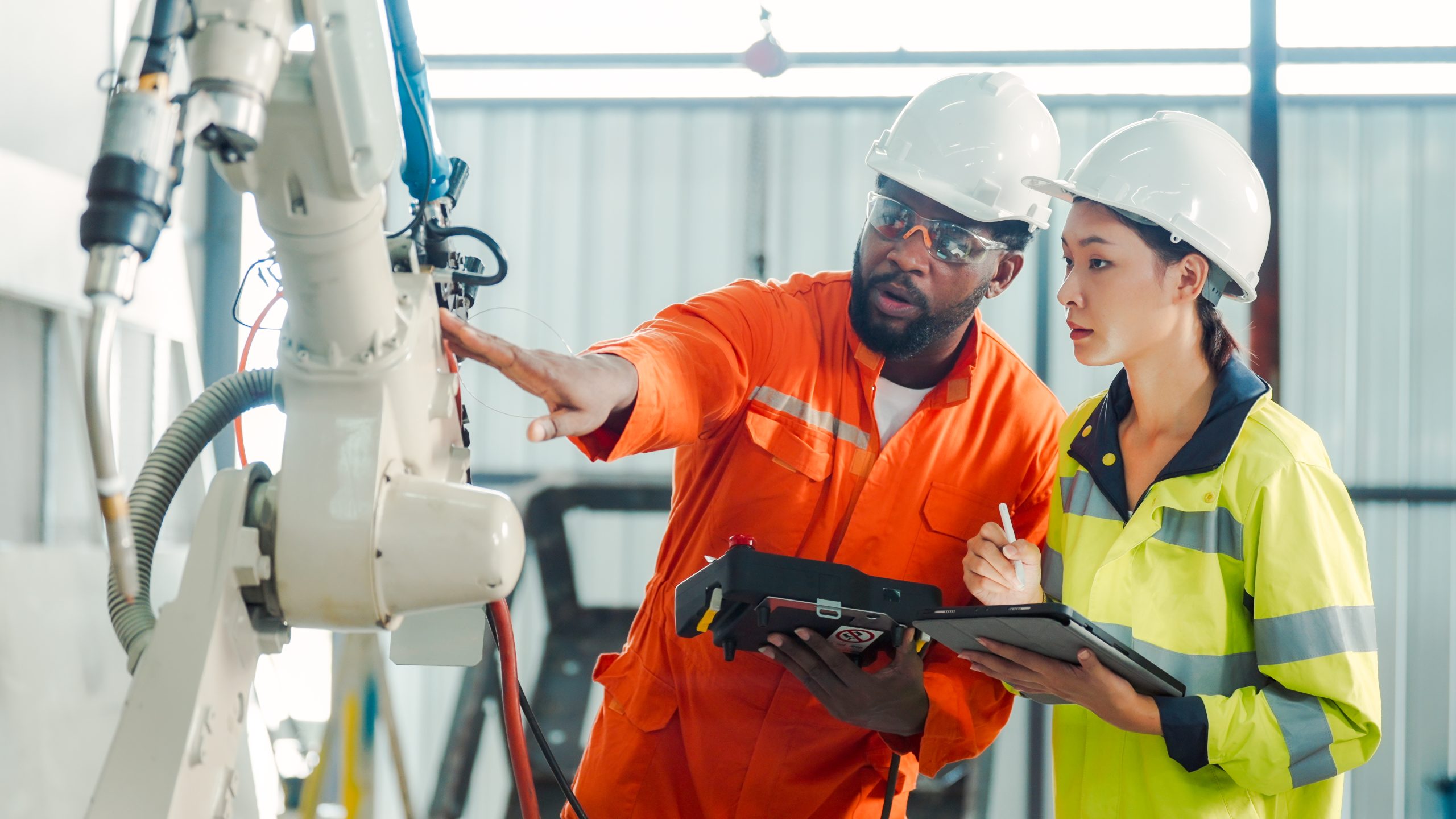 Awci Build27 The Construction Dilemma - Association of the Wall and Ceiling Industry